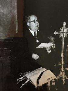 Casto Gómez Clemente jurando como alcalde de Cáceres. 